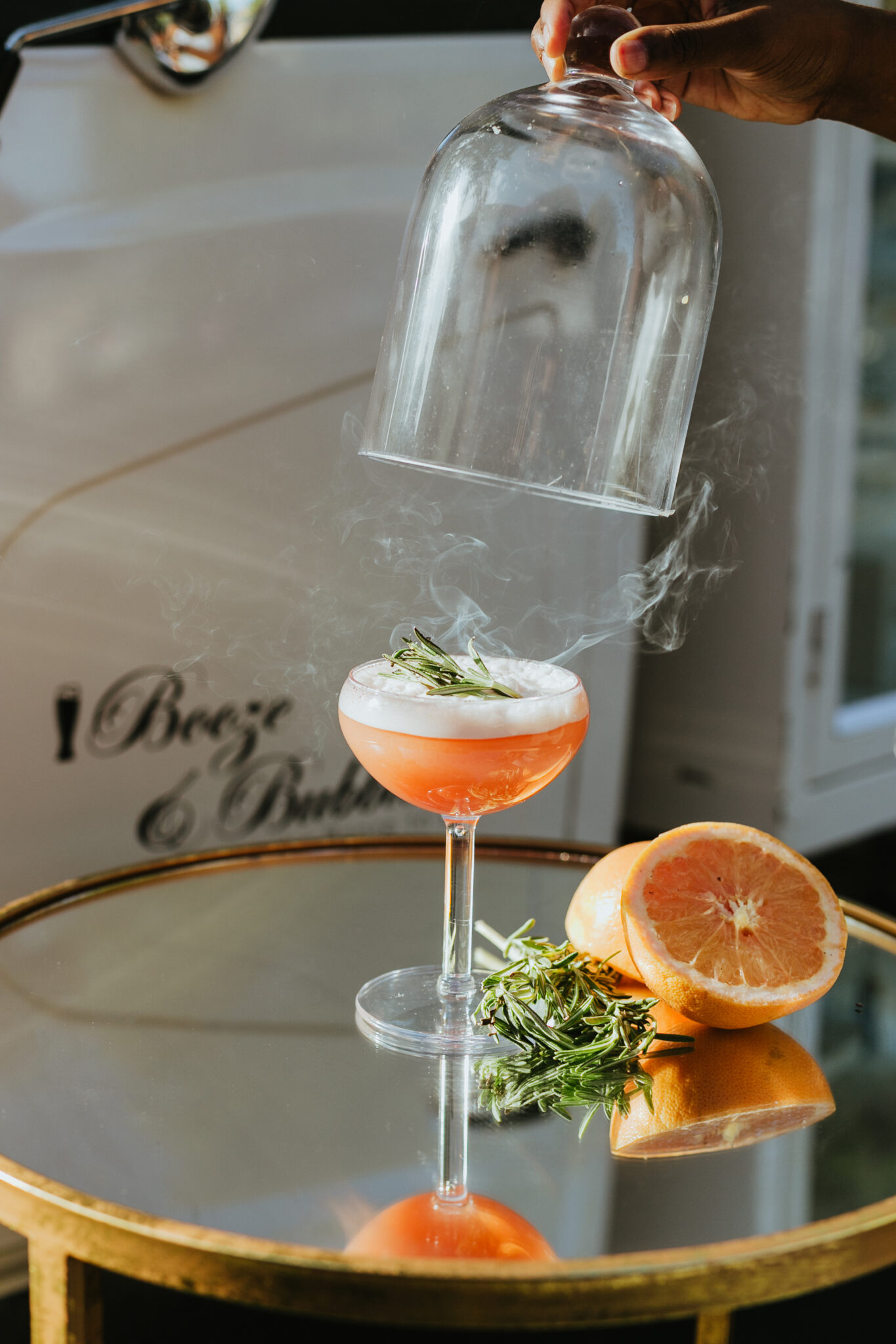 Booze & Bubbles Bringing The Booze To You