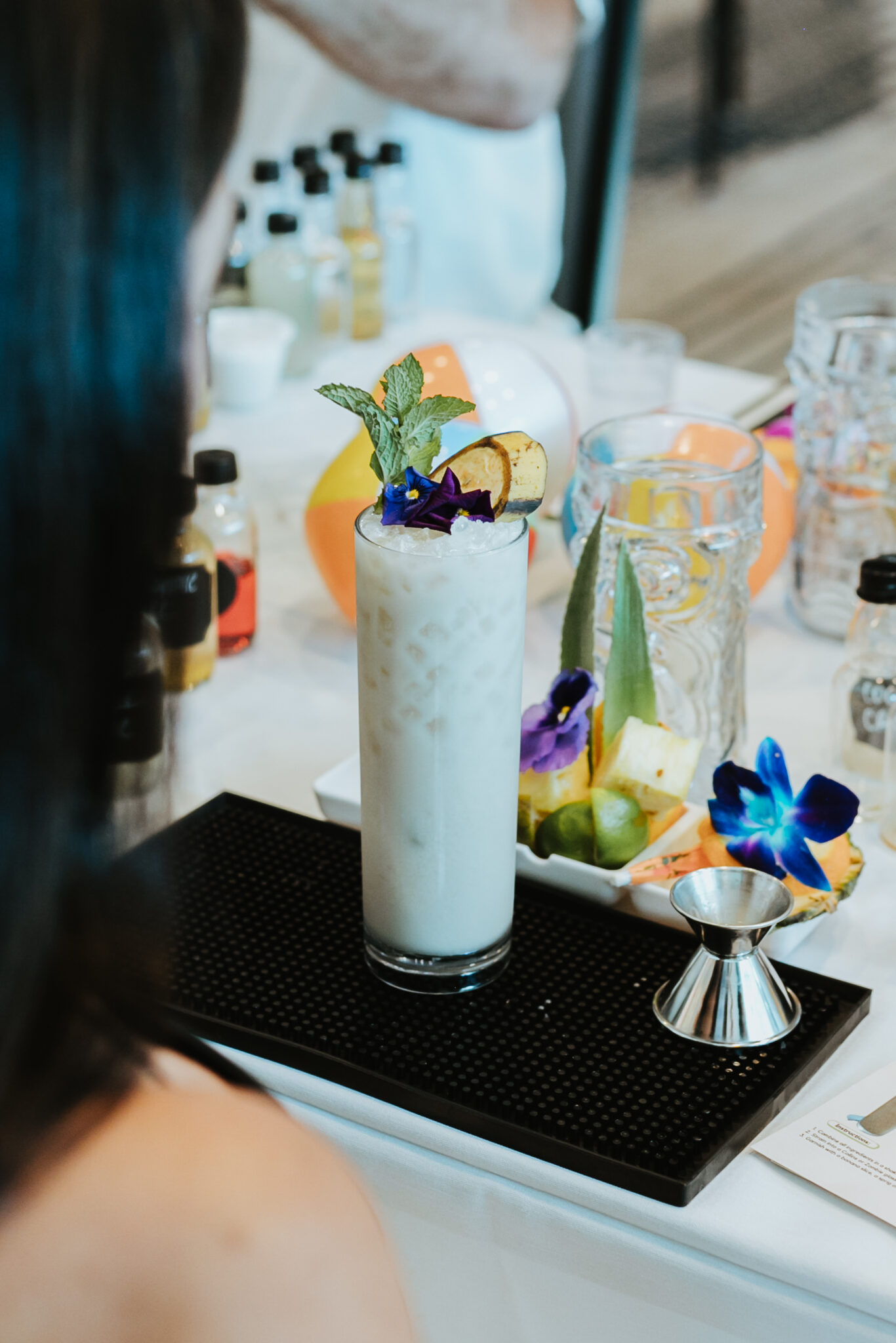 Services Booze & Bubbles